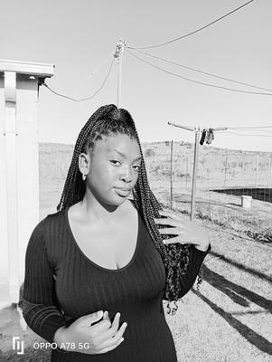 Refilwe Thwish